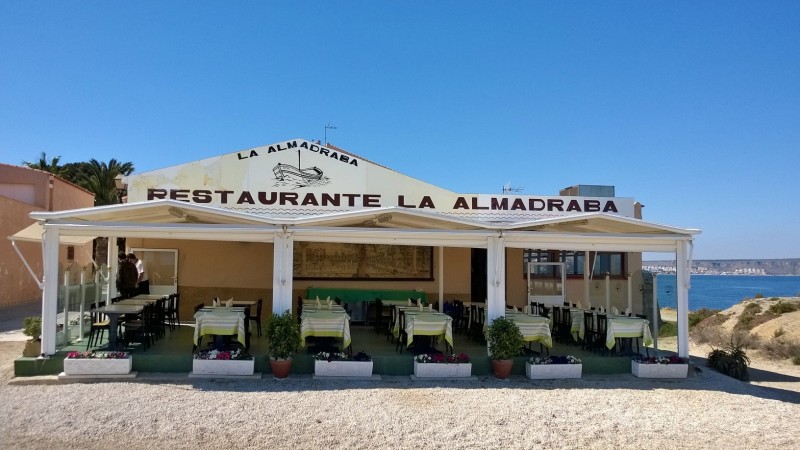 LA ALMADRABA