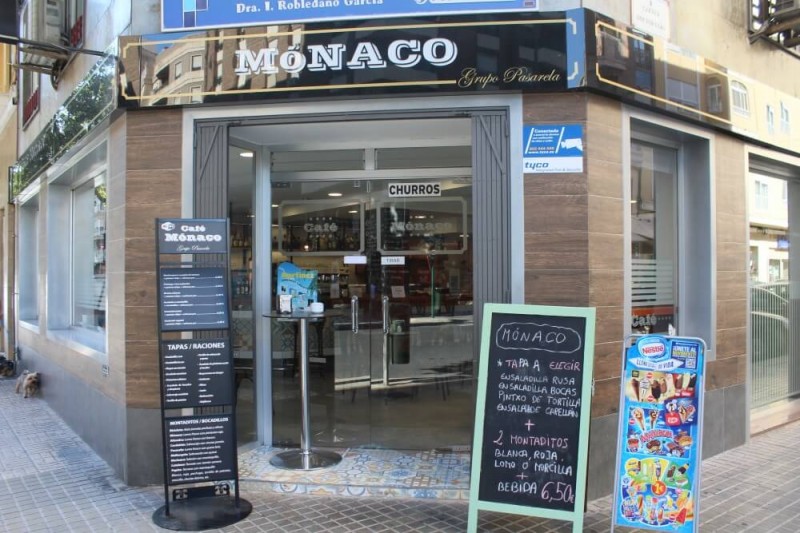 CAFÉ MONACO