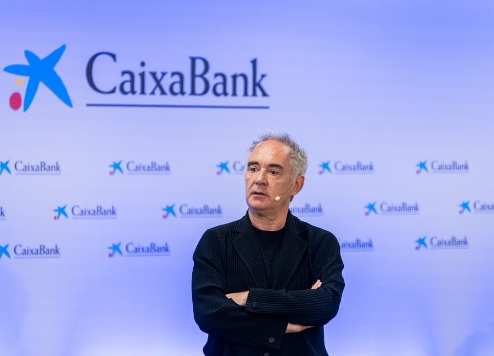 Ferran Adrià formará a hosteleros de Alicante de la mano de CaixaBank y de la Asociación Provincial de Empresarios de Hosteleria de Alicante
